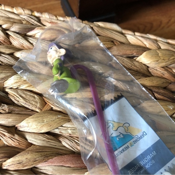 Vintage Disney: Snow White: Dopey Marge Pages Book mark - Picture 2 of 3